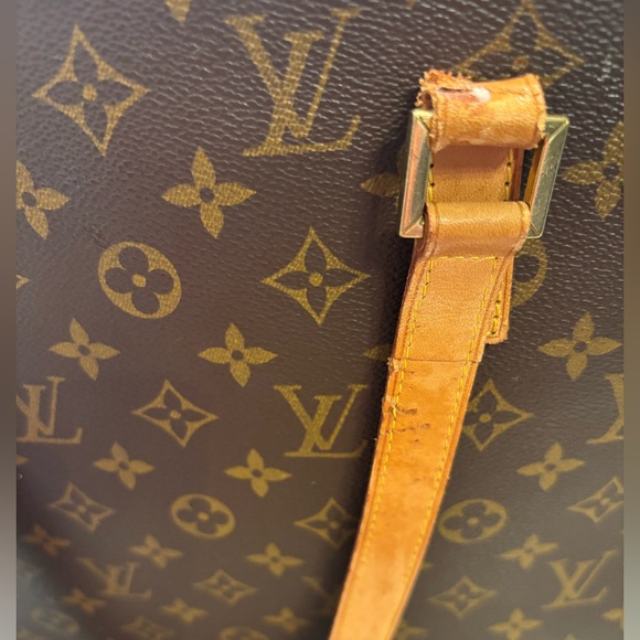 Louis Vuitton Monogram Canvas Luco Tote Bag (AUTHENTIC) - Picture 12 of 12